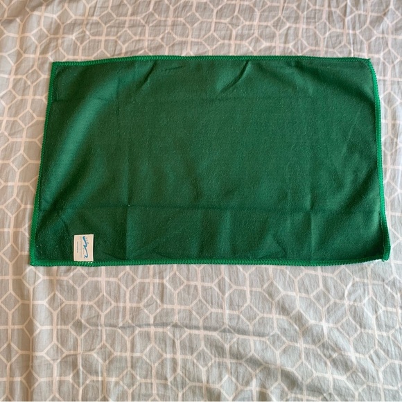 NCAA Oregon Ducks Sports Fan Towel Green 11x18”" BIG10 Network Rally Towel SGA - Picture 5 of 6